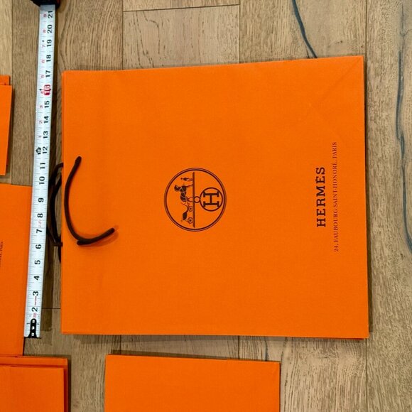 HERMES SHOPPING BAGs - Picture 7 of 9